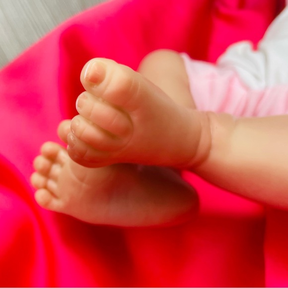 Sleeping smiling realistic baby doll play toy hard body with lovable limbs 22” - Picture 10 of 16